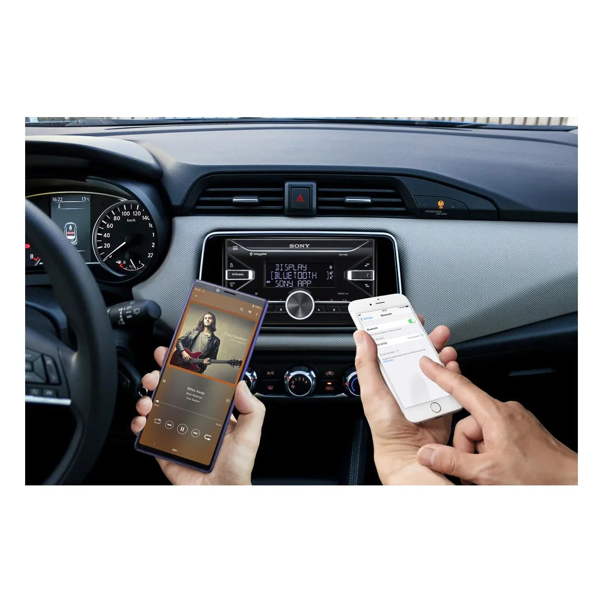 Mobile w/ Bluetooth Sony Digital Media Receiver Double-DIN DSX-B700