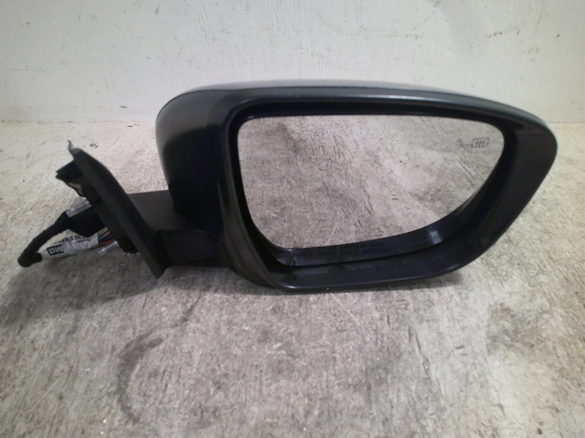 Door OEM Rogue (Good) Nissan LKQ RH Passenger 15-16 Side Mirror W/ Pre-Owned Camera