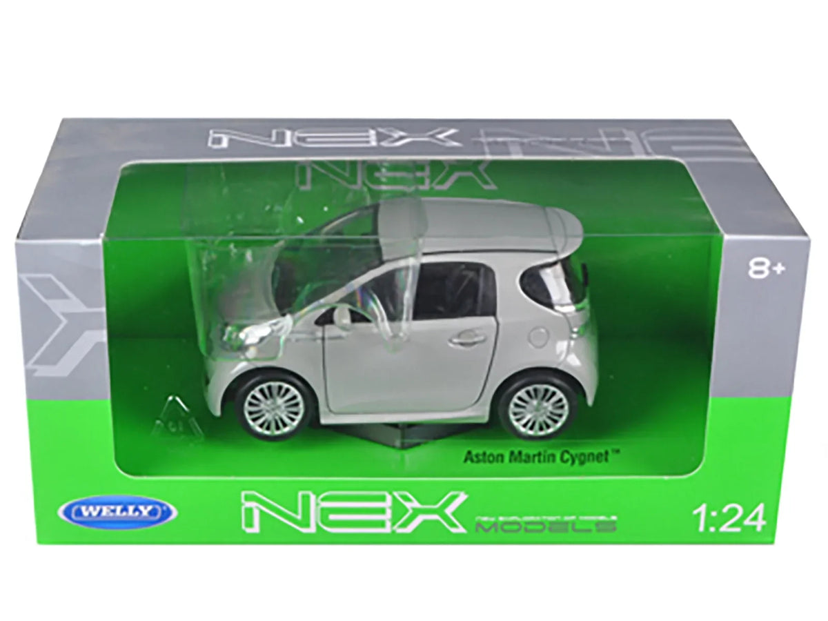 Diecast Silver Welly Aston 1/24 Car Cygnet Martin by Model