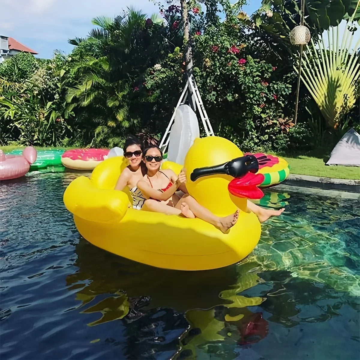 Beverage Big Inflatable Duck Yellow PVC 1pc Two Floating Liquid Holders With Toy Raft,