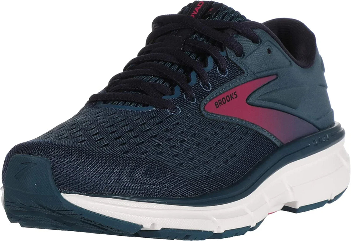 11 Brooks Dyad Running Shoe Women's
