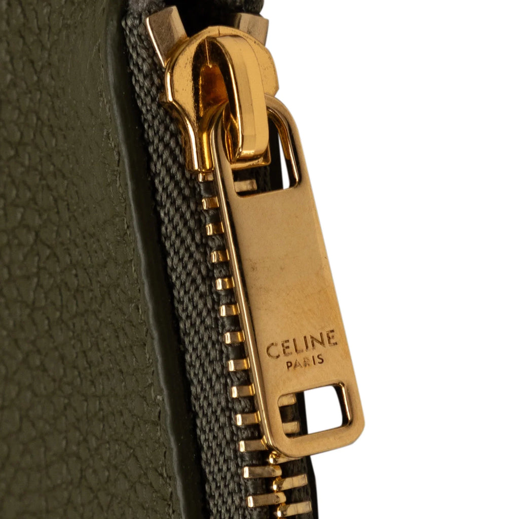 Green Unisex Teen Pre-Owned Authenticated Leather Calf Bucket Celine Bag Bucket (Good) 16 DrawstringBag