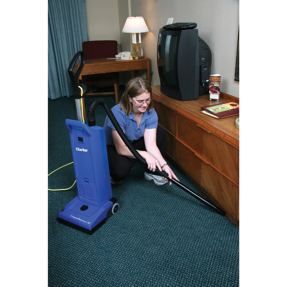 218 Clarke Upright Vacuum HEPA Cleaner CarpetMaster