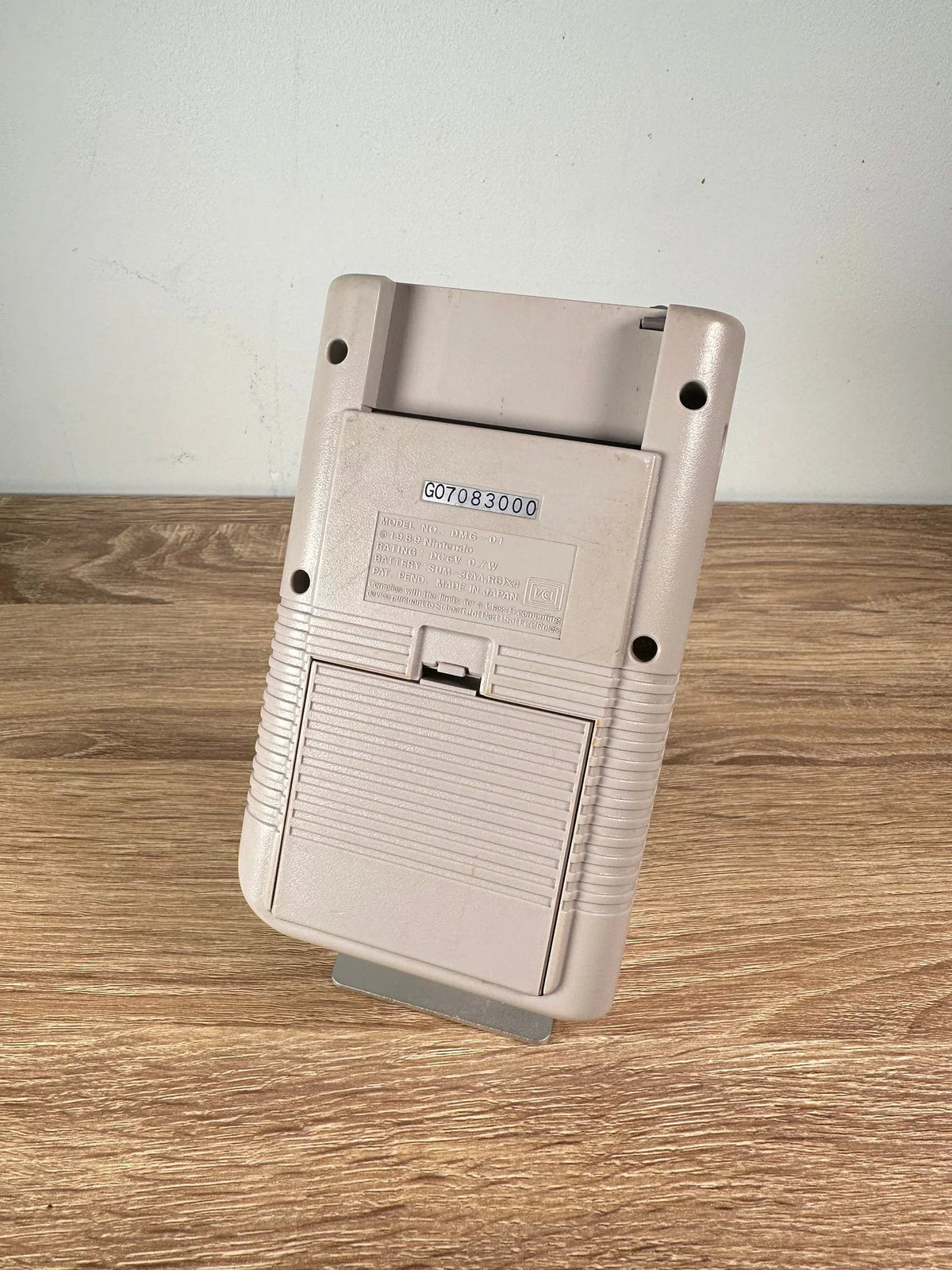 Great, Cleaned Grey Collectable Original (Refurbished) Nintendo Classic Game Console and Boy Rare Works Tested Restored