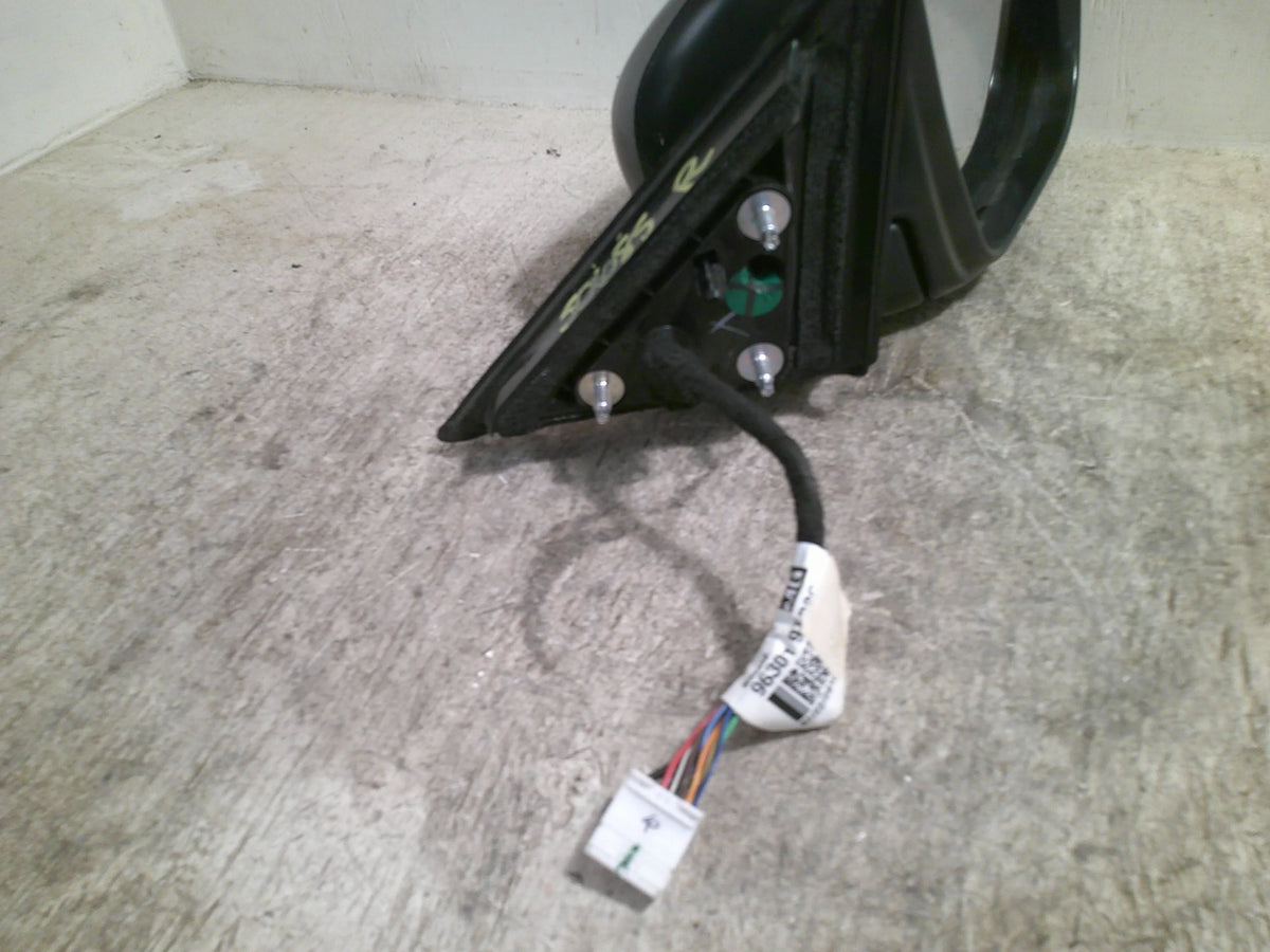 Door OEM Rogue (Good) Nissan LKQ RH Passenger 15-16 Side Mirror W/ Pre-Owned Camera