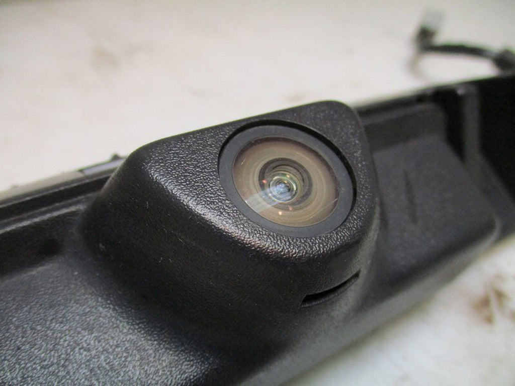 2013-2015 Ford Assembly Backup OEM Explorer Camera Rear Pre-Owned (Good)