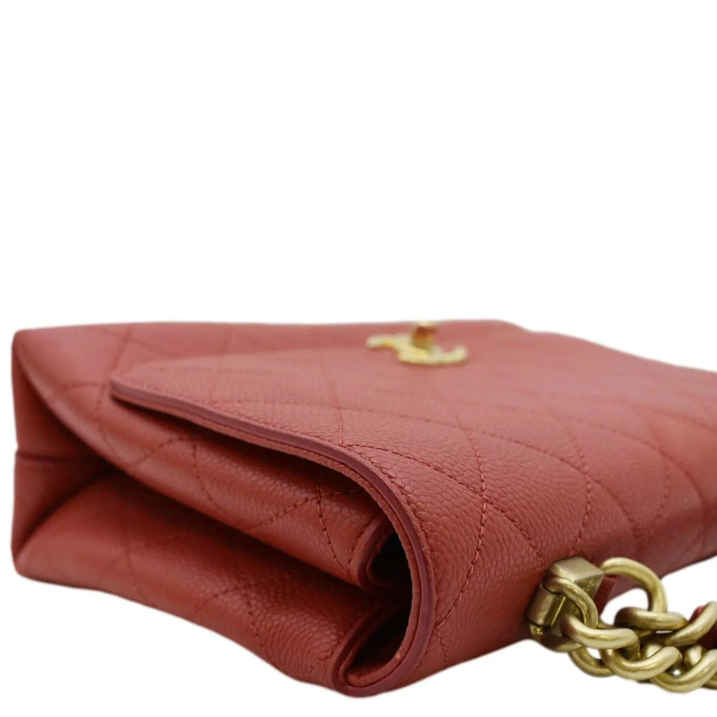 Pre-Owned Stitched Flap Affinity Caviar CHANEL Chic Leather Small Red Crossbody Quilted Bag