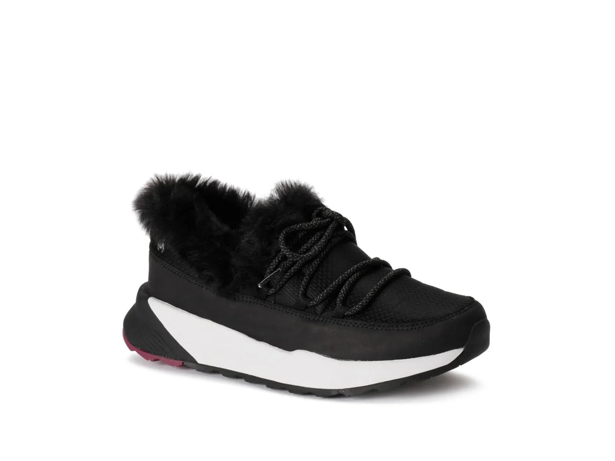 Shoes Relaxed M100 Spyder Black, - Women's, Aggie
