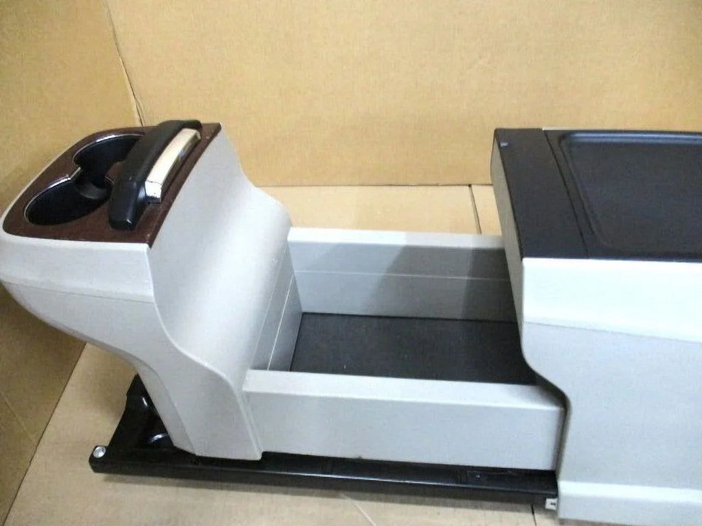 Pre-Owned Toyota Console 11-20 Rear LKQ Entertainment OEM Center Sliding Sienna (Good) Gray w/